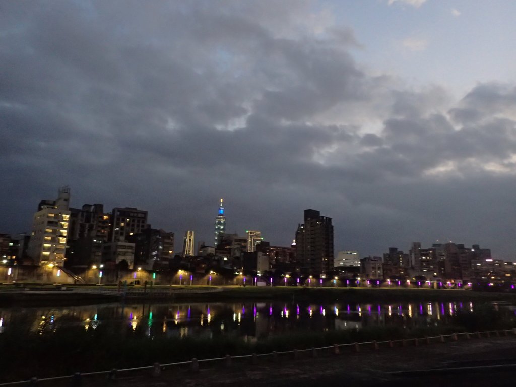 P1264297.JPG - 松山  麥帥二橋光影