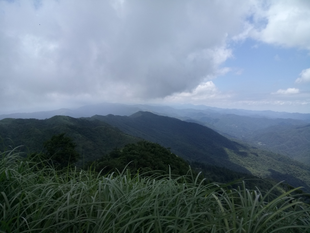 DSC_4624.JPG - 登  頭城  鶯子嶺山  (未竟)