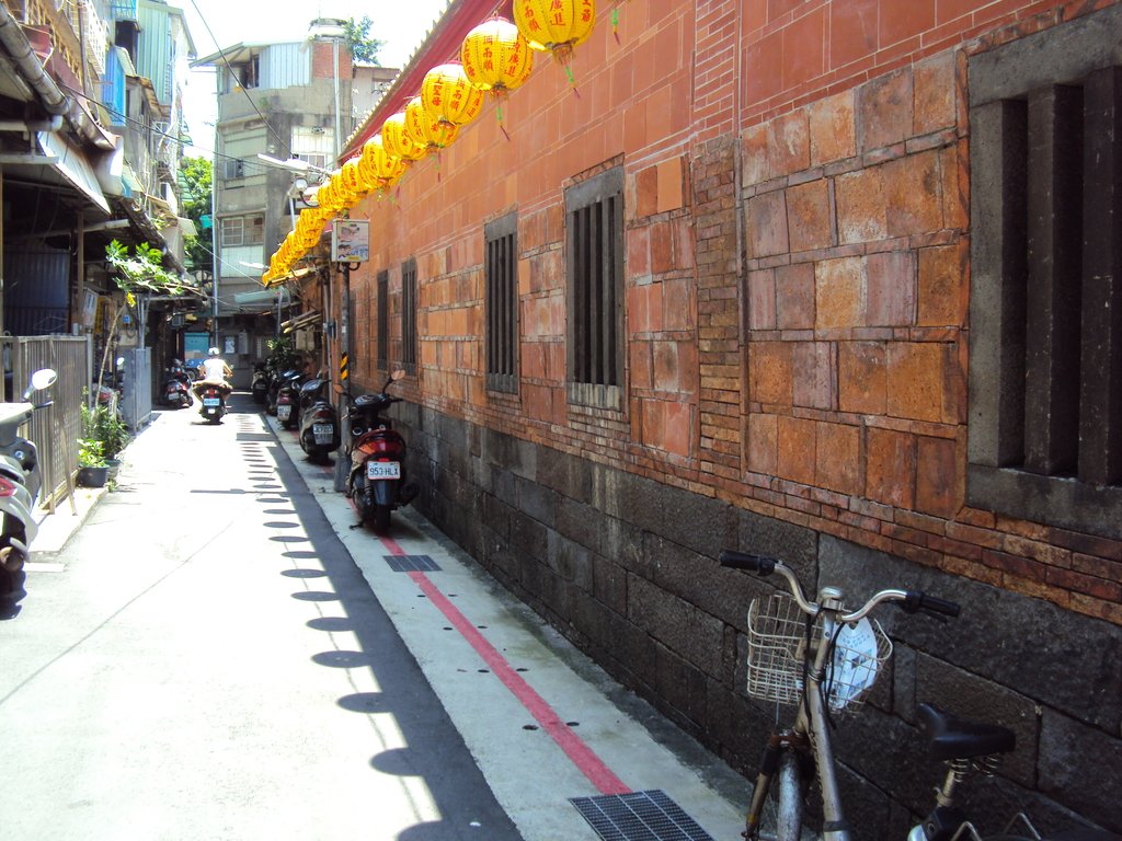 DSC09300.JPG - 萬華  黃氏大宗祠