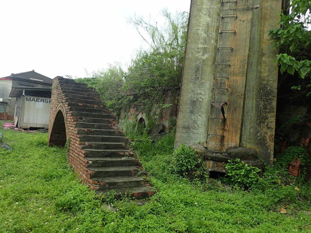 P4214777.JPG - 花壇  橋頭  八卦窯