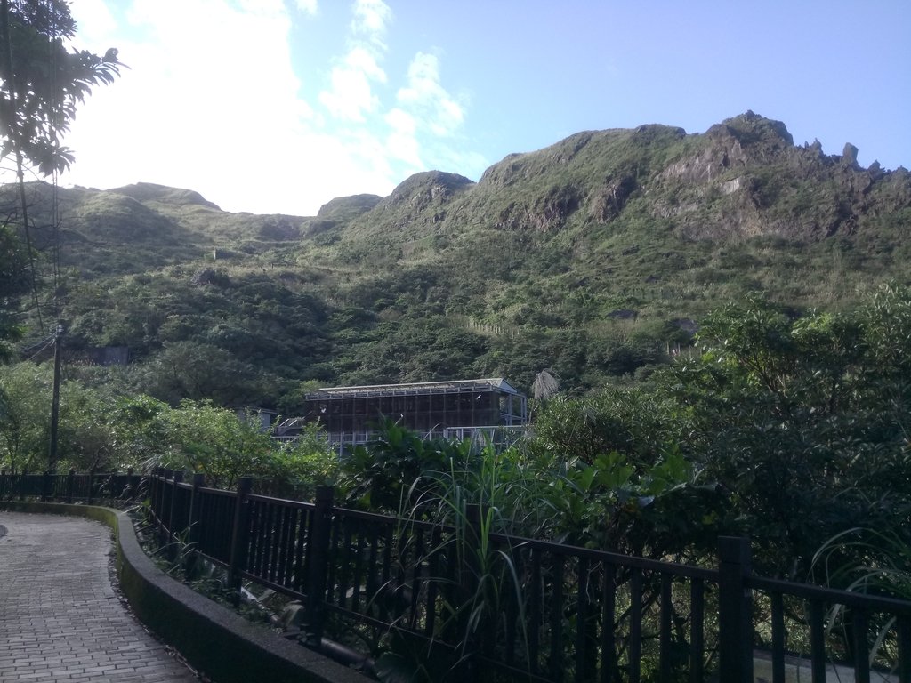 DSC_2045.JPG - 本山五坑  黃金神社