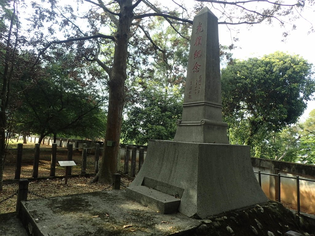 P5012449.JPG - 新社  大南八幡神社遺跡