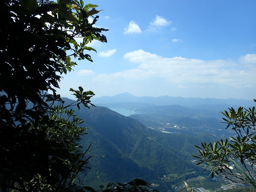 PA040440.JPG - 魚池  大尖山登山步道