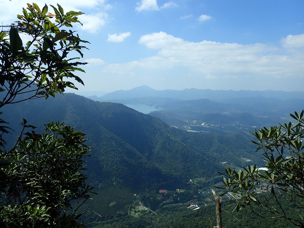 PA040448.JPG - 魚池  大尖山登山步道