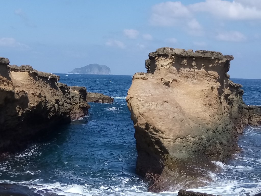 DSC_2241.JPG - 東北角海岸岩石之美  (02)