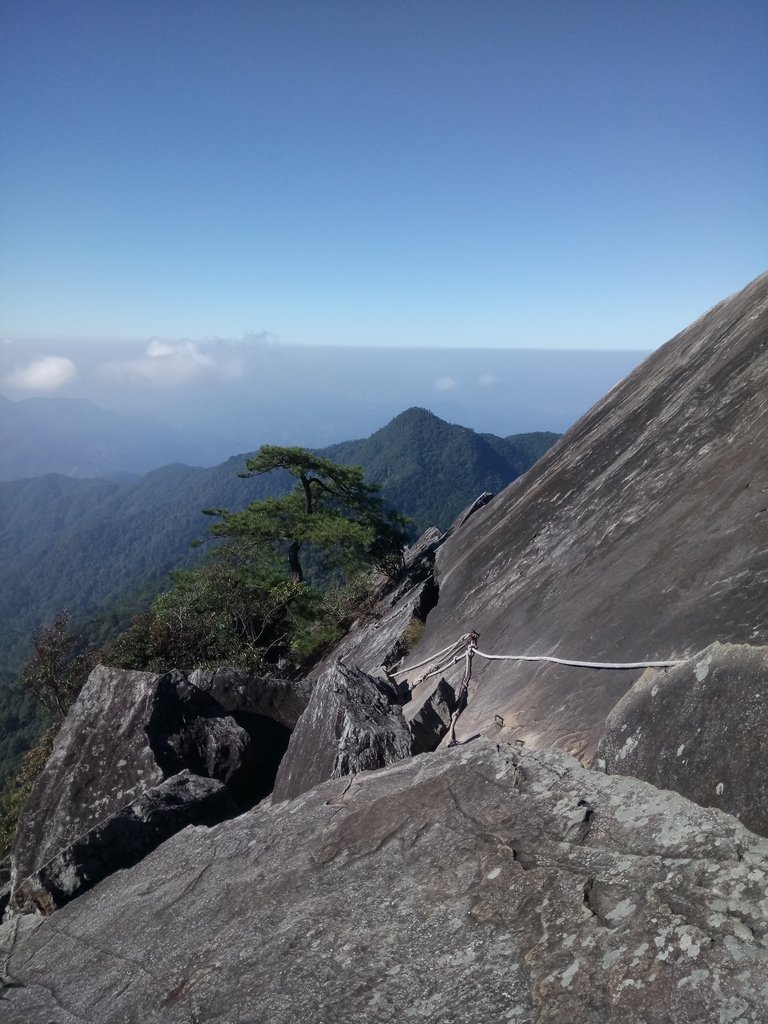 DSC_2605.JPG - 再訪---  台中  和平  鳶嘴山