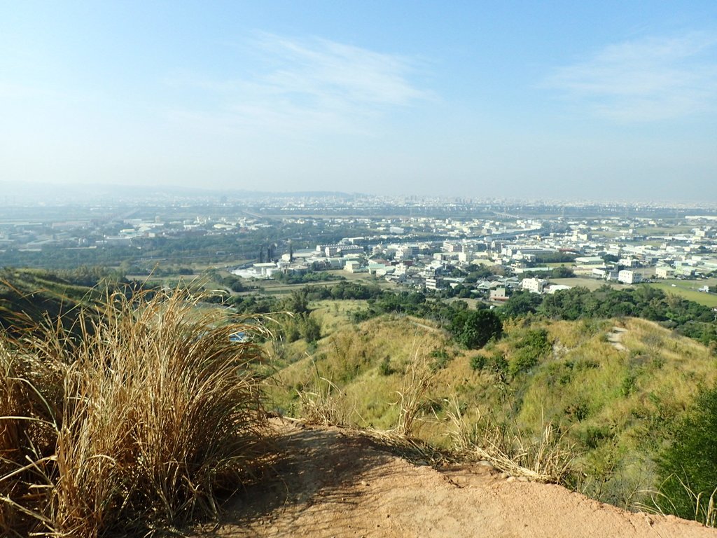 PA282038.JPG - 烏日  學田山登山步道