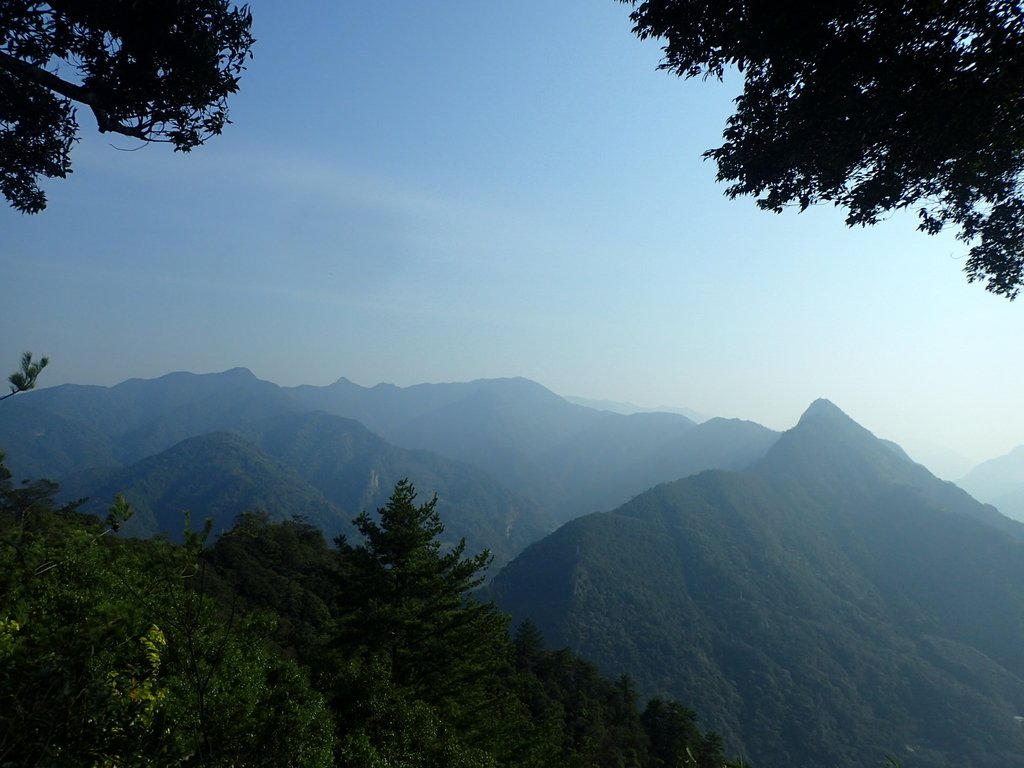 P3217557.JPG - 谷關七雄  白毛山  01