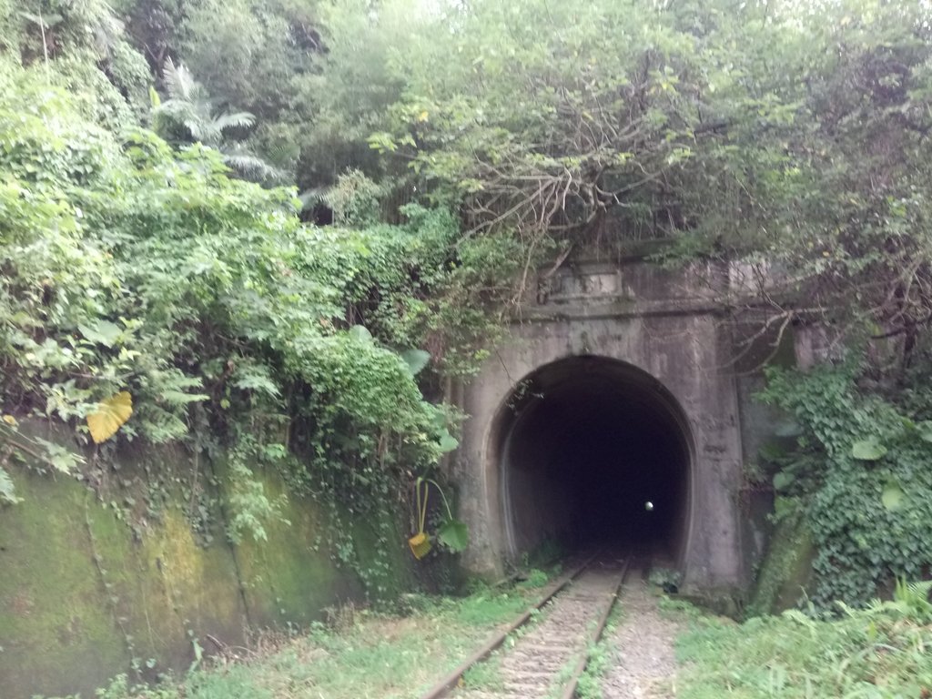 DSC_9687.JPG - 舊山線鐵道  后里圳磚橋