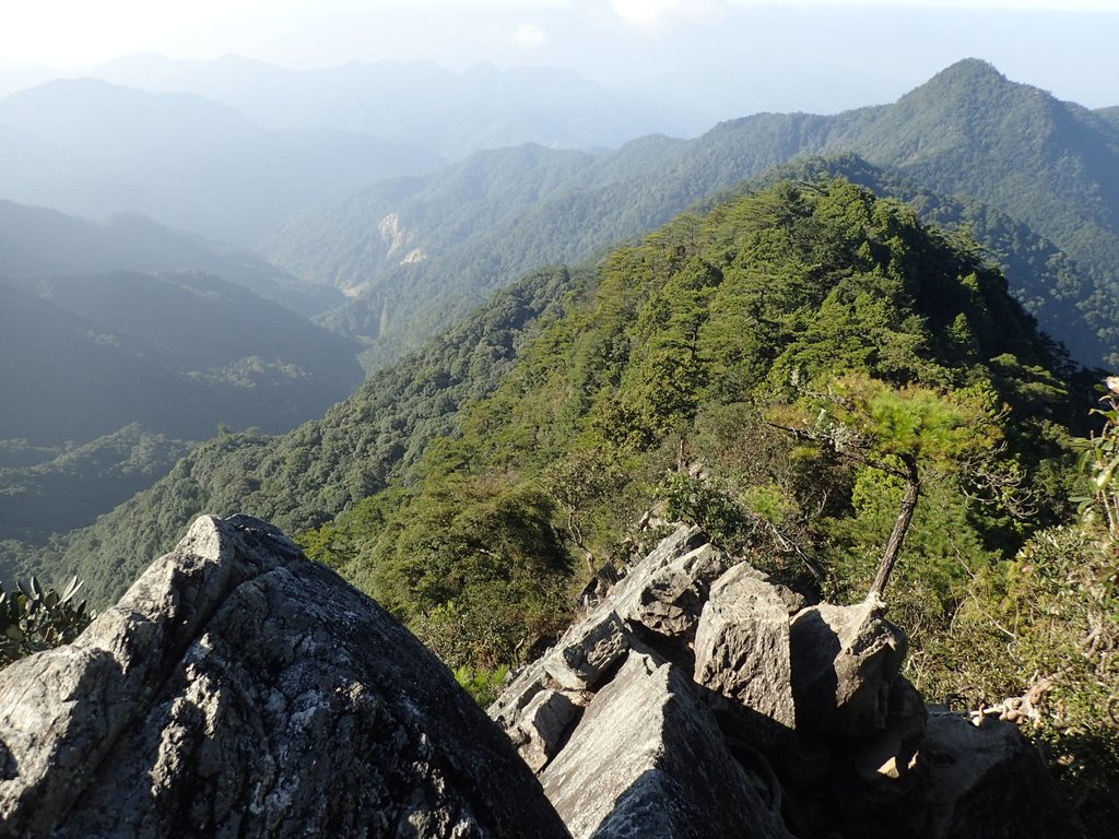 PA185509.JPG - 再訪---  台中  和平  鳶嘴山