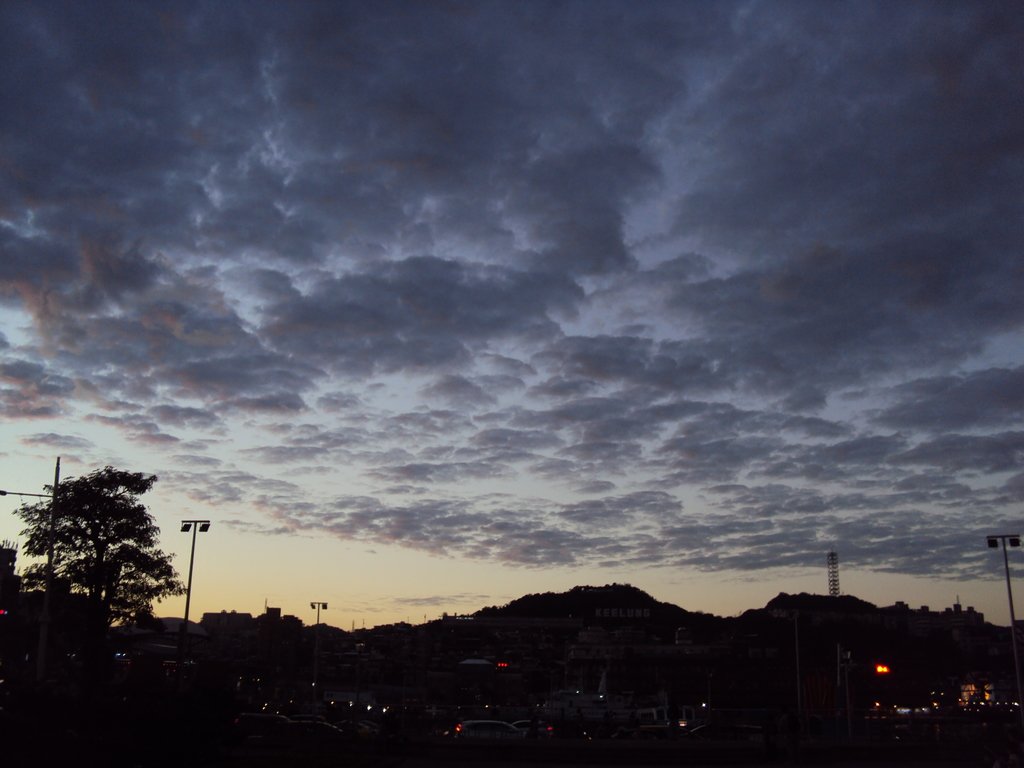 DSC02858.JPG - 基隆港之  火燒雲