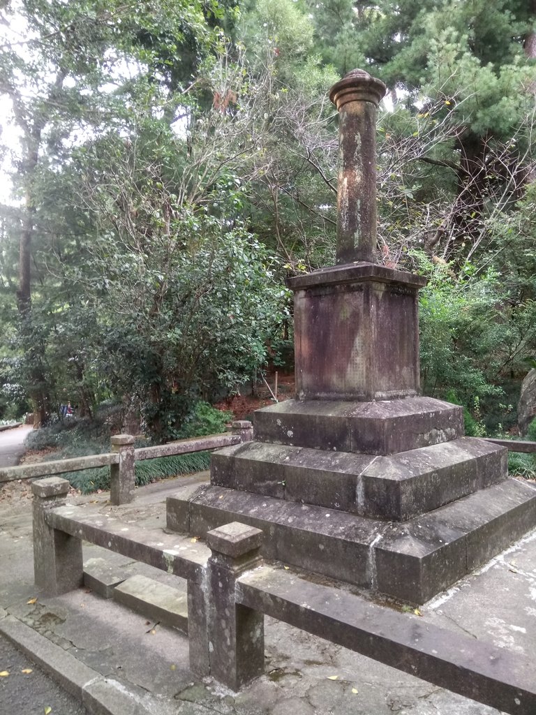 DSC_2300.JPG - 大湖  法雲禪寺  開拓紀念碑