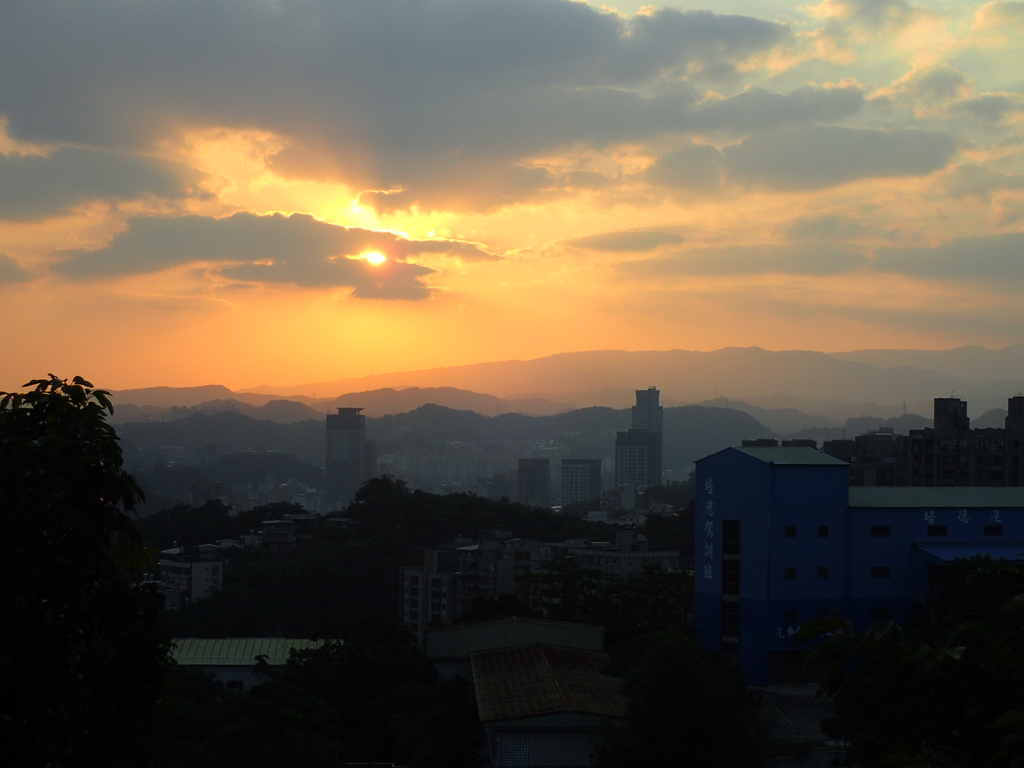 P9309279.JPG - 基隆  圓窗領夕照