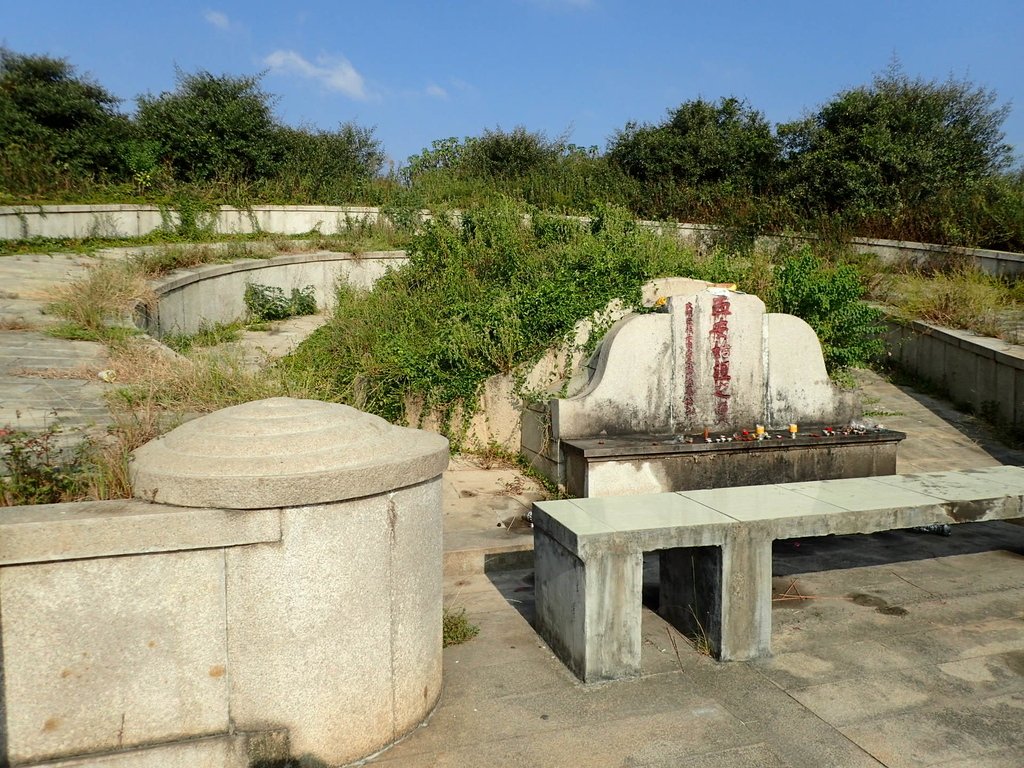 P9230571.JPG - 紫雲始祖  黃守恭陵園