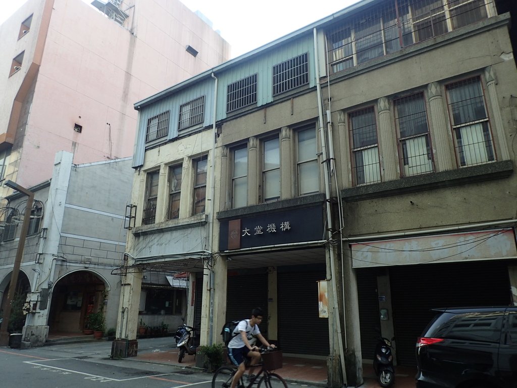 P4245253.JPG - 台中  街屋建築巡禮  01