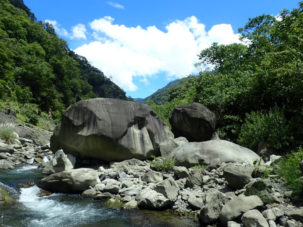 P8287331.JPG - 泰安  水雲瀑布  (未竟)