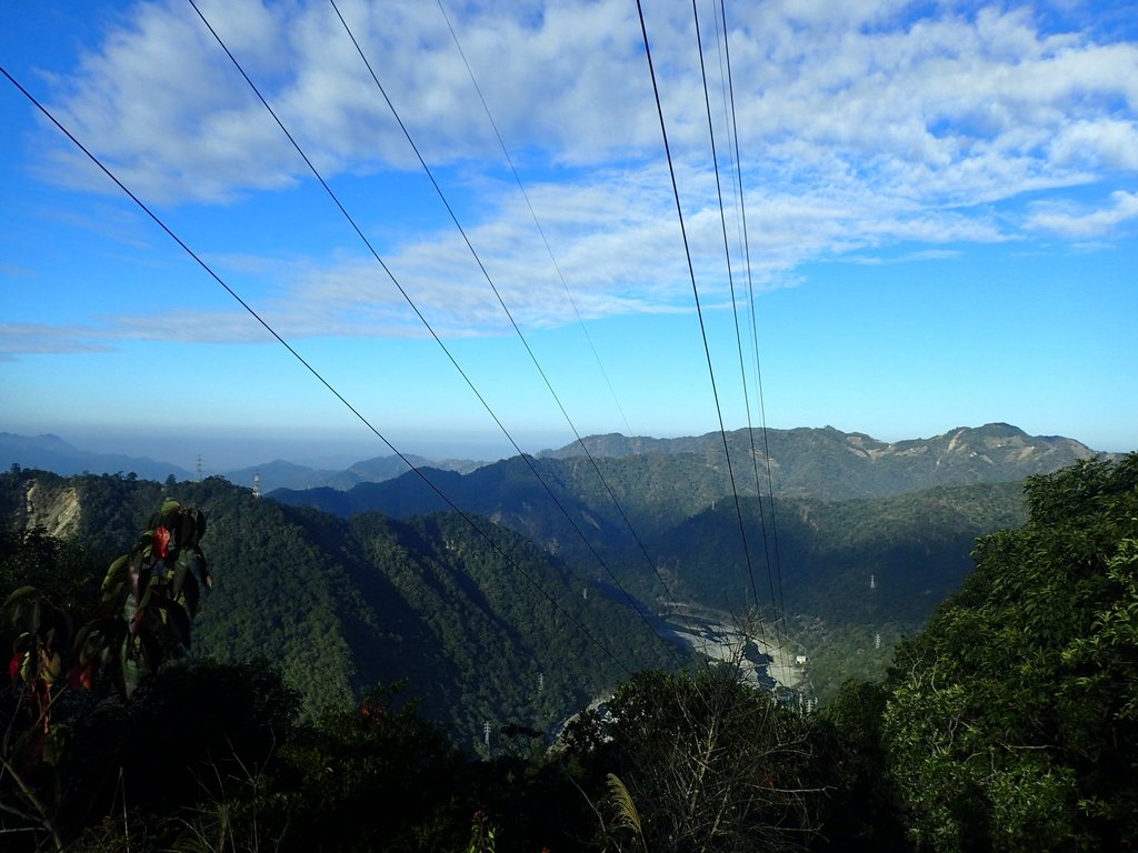 PC282528.JPG - 谷關七雄之  東卯山