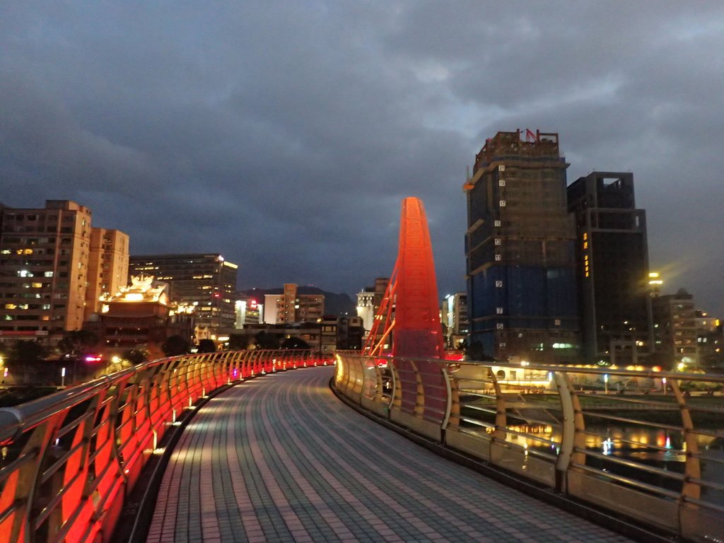 P1264306.JPG - 松山  彩虹橋之夜