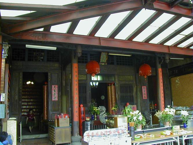 jin-L03.jpg - 新竹  開台金山寺