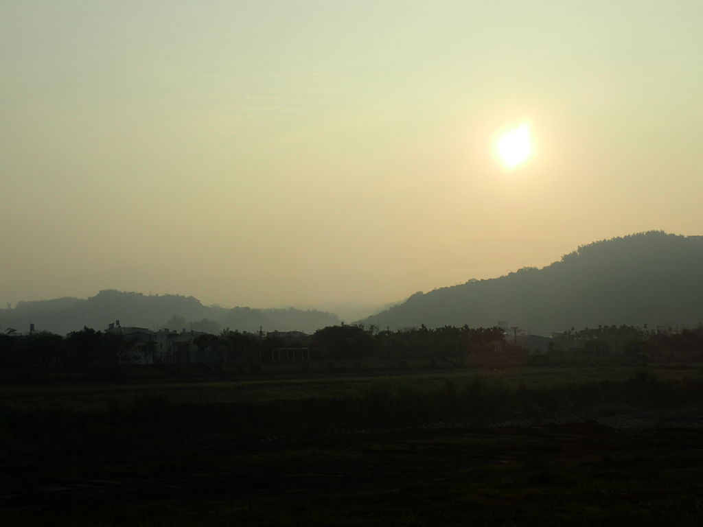 P3066297.JPG - 南投  貓羅溪畔晨曦