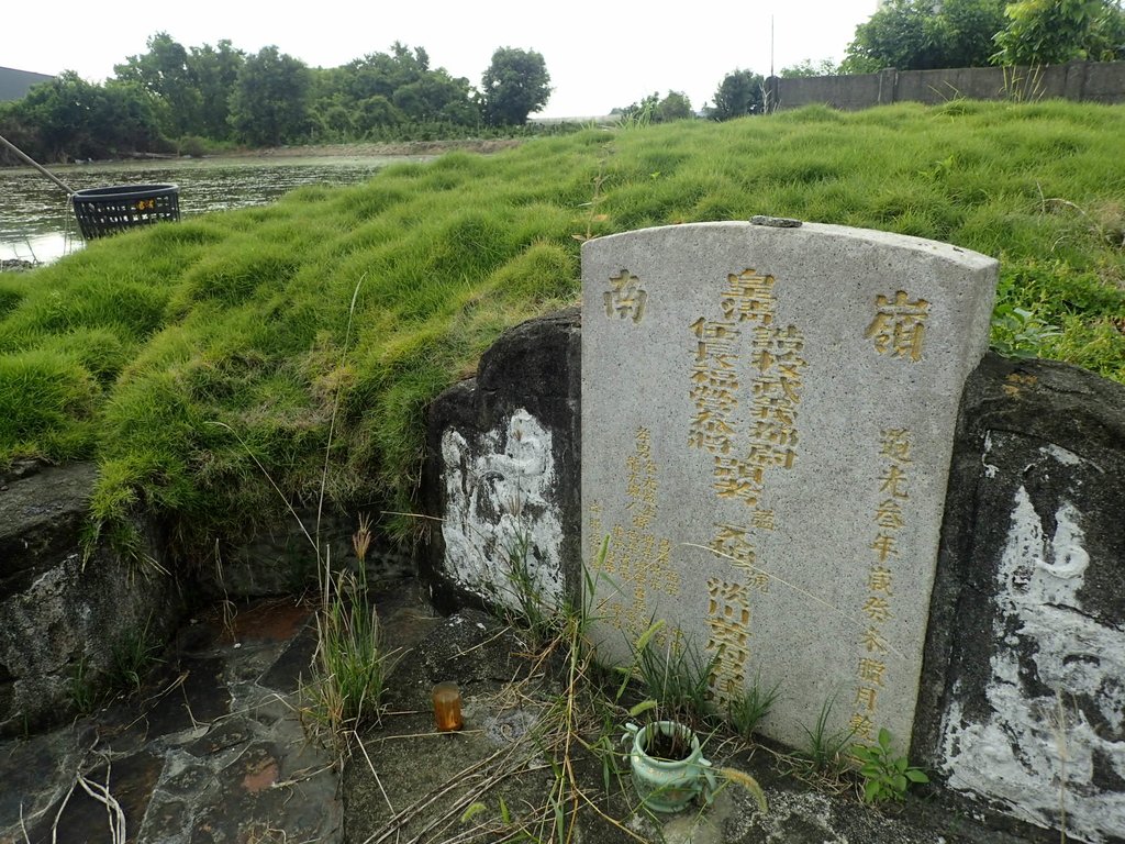 P8045788.JPG - 嘉義  海口寮  黃清泰墓