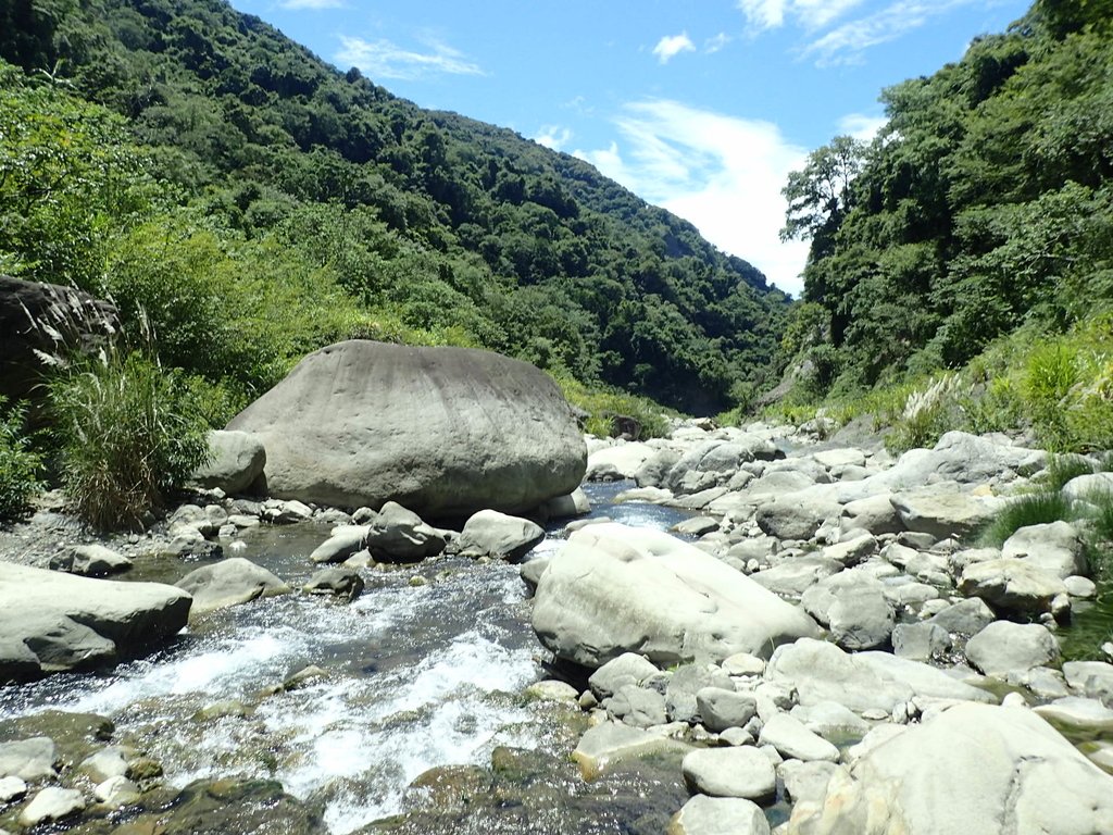 P8287337.JPG - 泰安  水雲瀑布  (未竟)