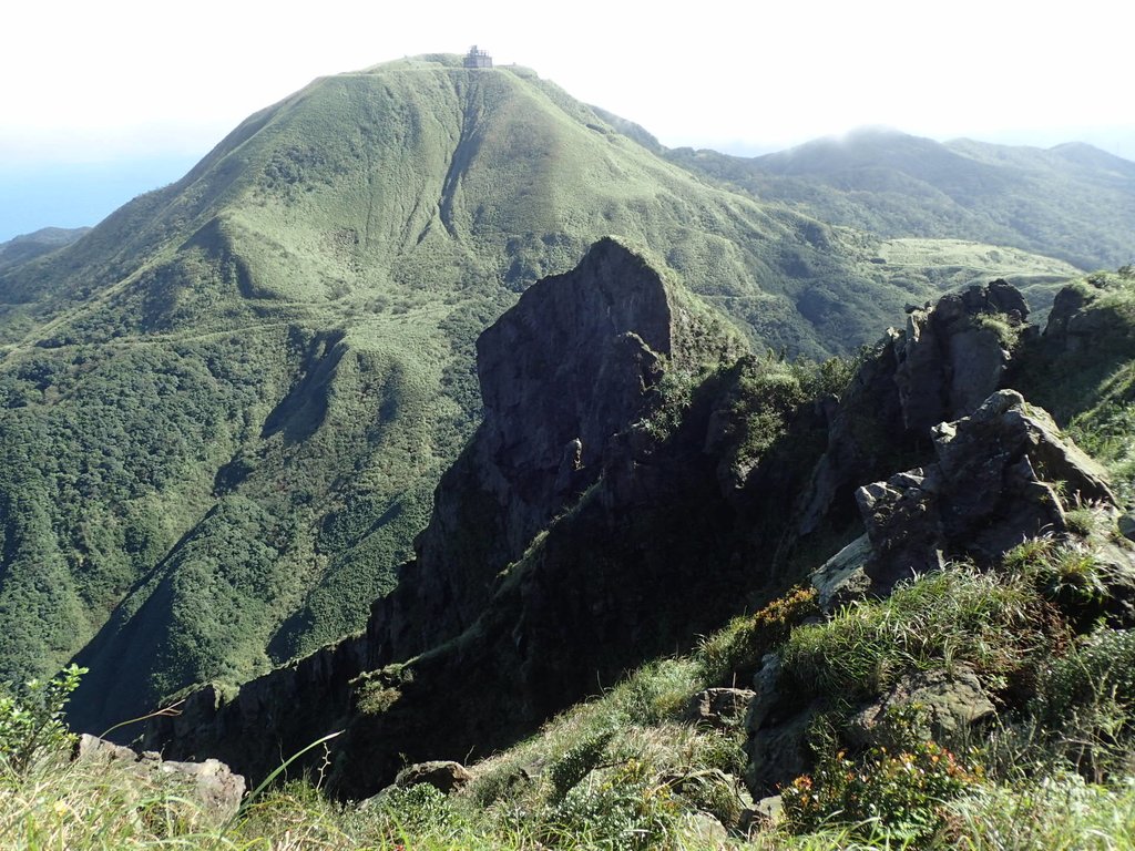 P1102323.JPG - 半坪山  無耳茶壺山