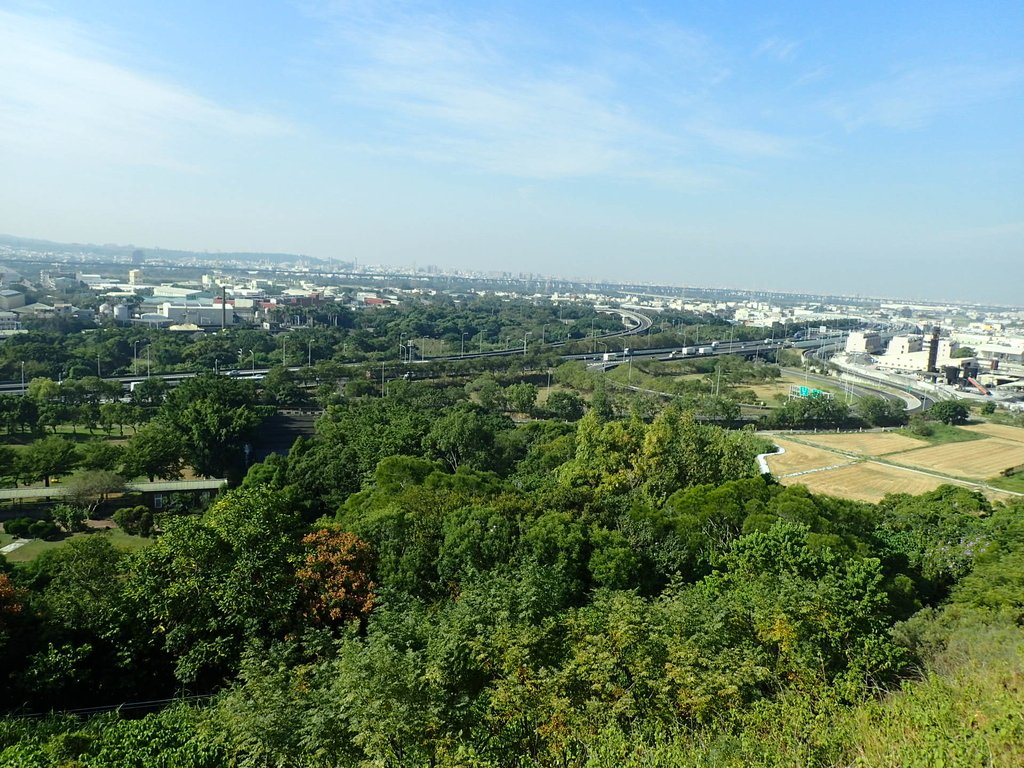 PA282043.JPG - 烏日  學田山登山步道