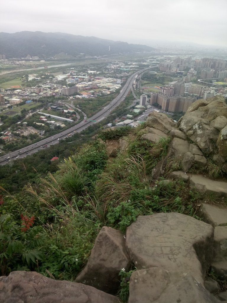 DSC_5202.JPG - 三峽  鳶山  (福德坑山)