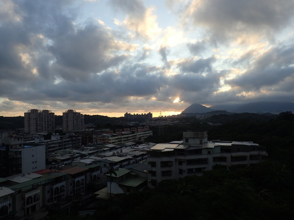 PA114926.JPG - 貂山曉日之  18