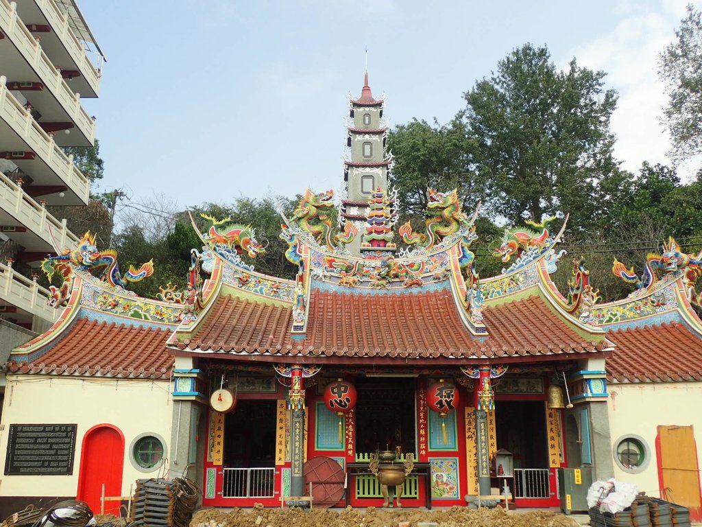 PA064510.JPG - 大湖  義民廟  昭忠祠