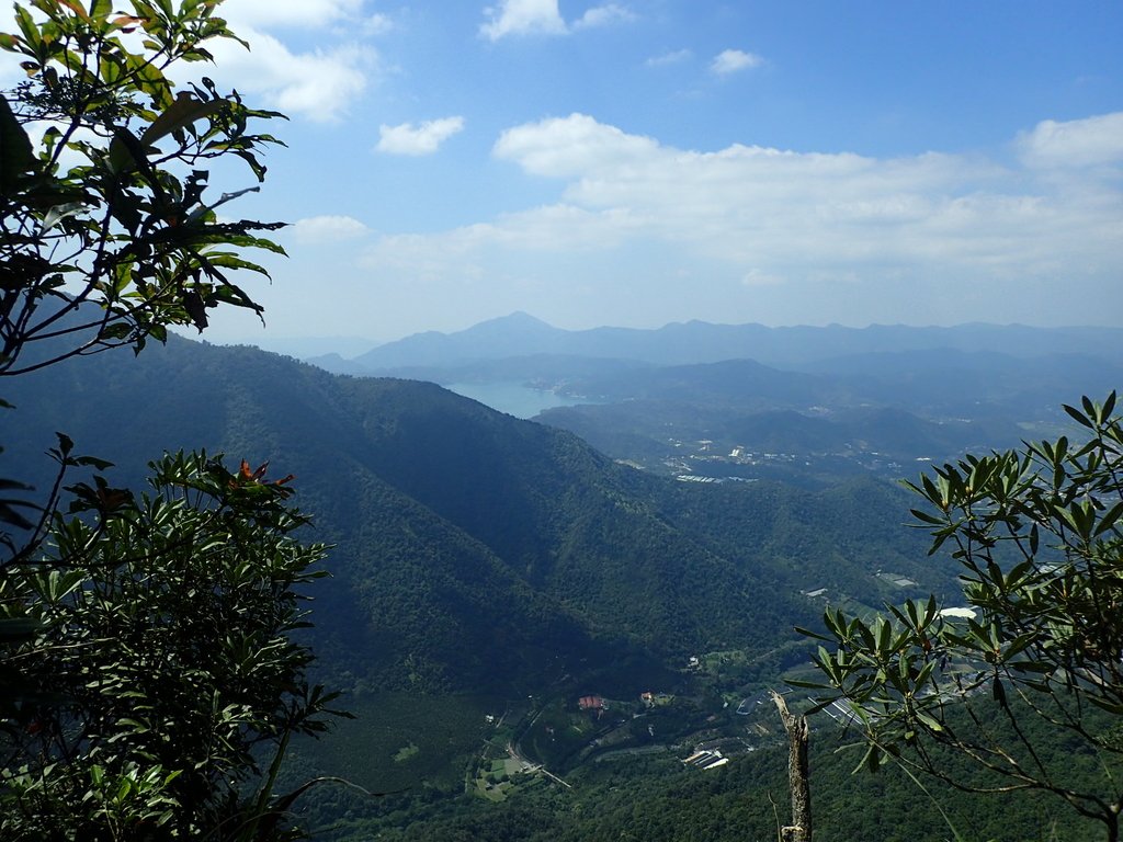 PA040447.JPG - 魚池  大尖山登山步道