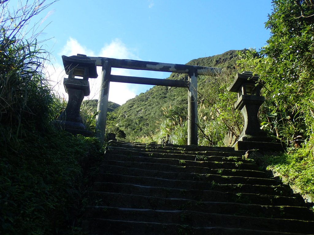 P1102213.JPG - 本山五坑  黃金神社