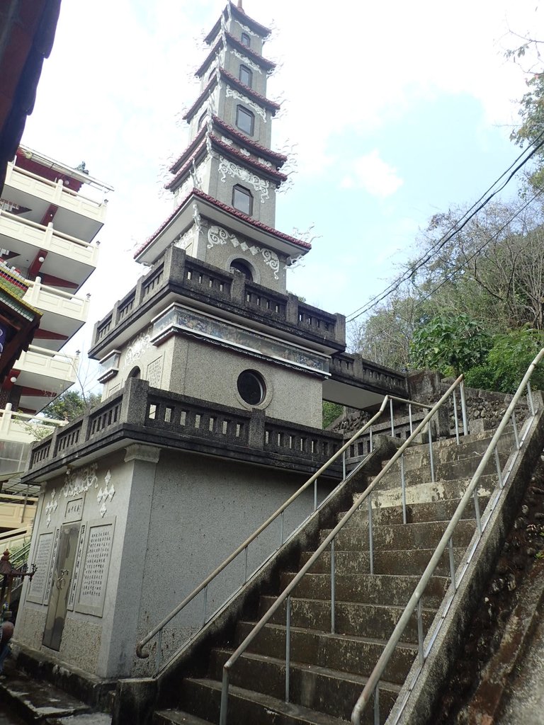 PA064513.JPG - 大湖  義民廟  昭忠祠