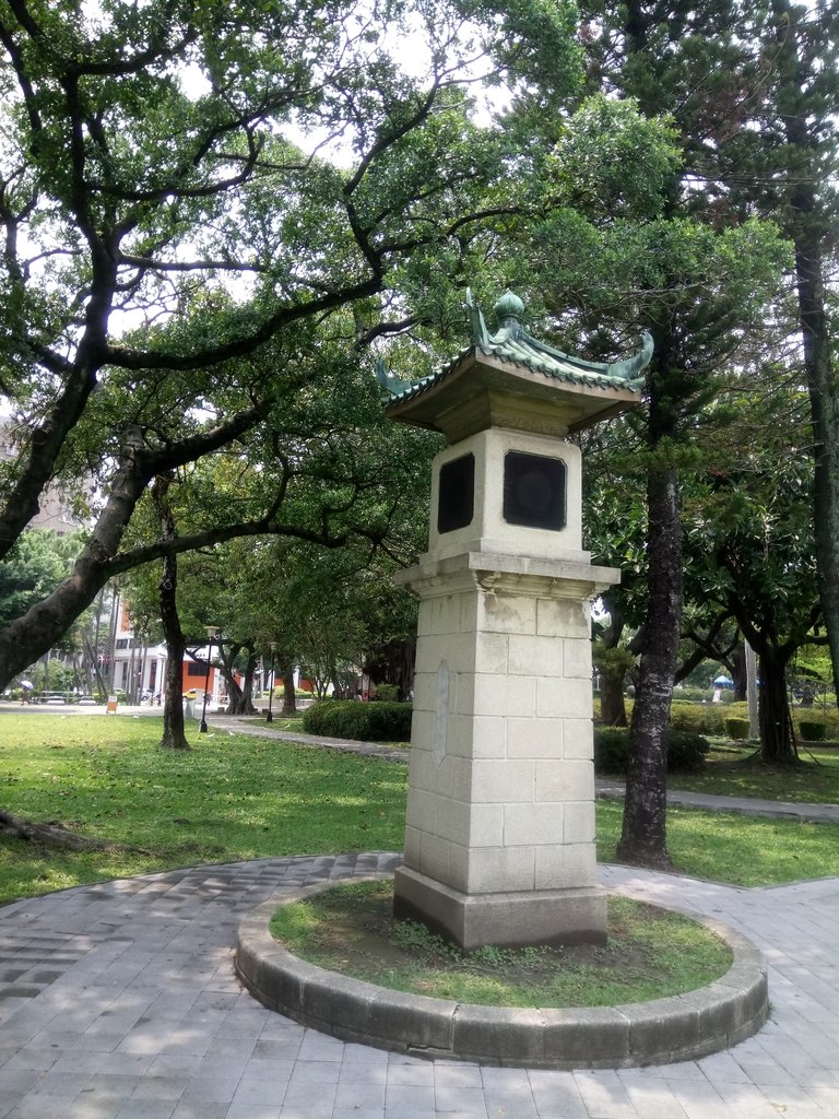 DSC_9929.JPG - 散步  台中公園一隅