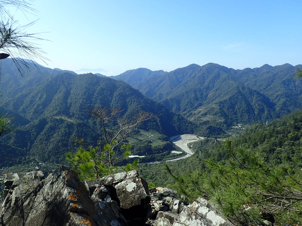 P3167221.JPG - 谷關  東卯山東南稜