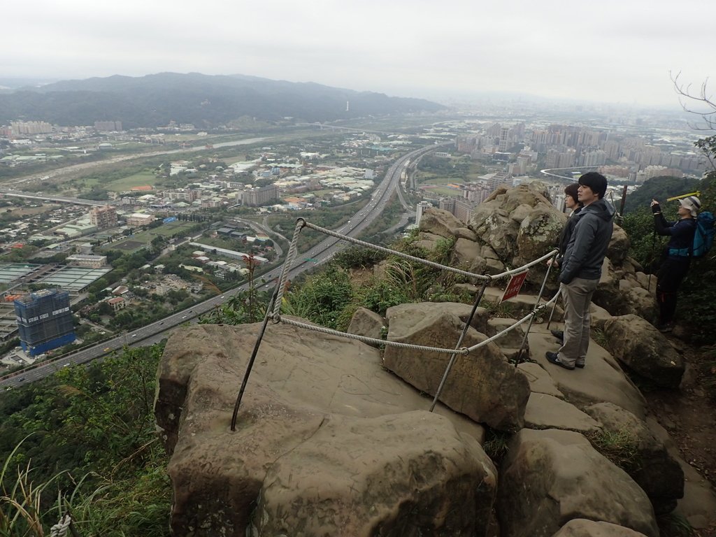 P2168074.JPG - 三峽  鳶山  (福德坑山)