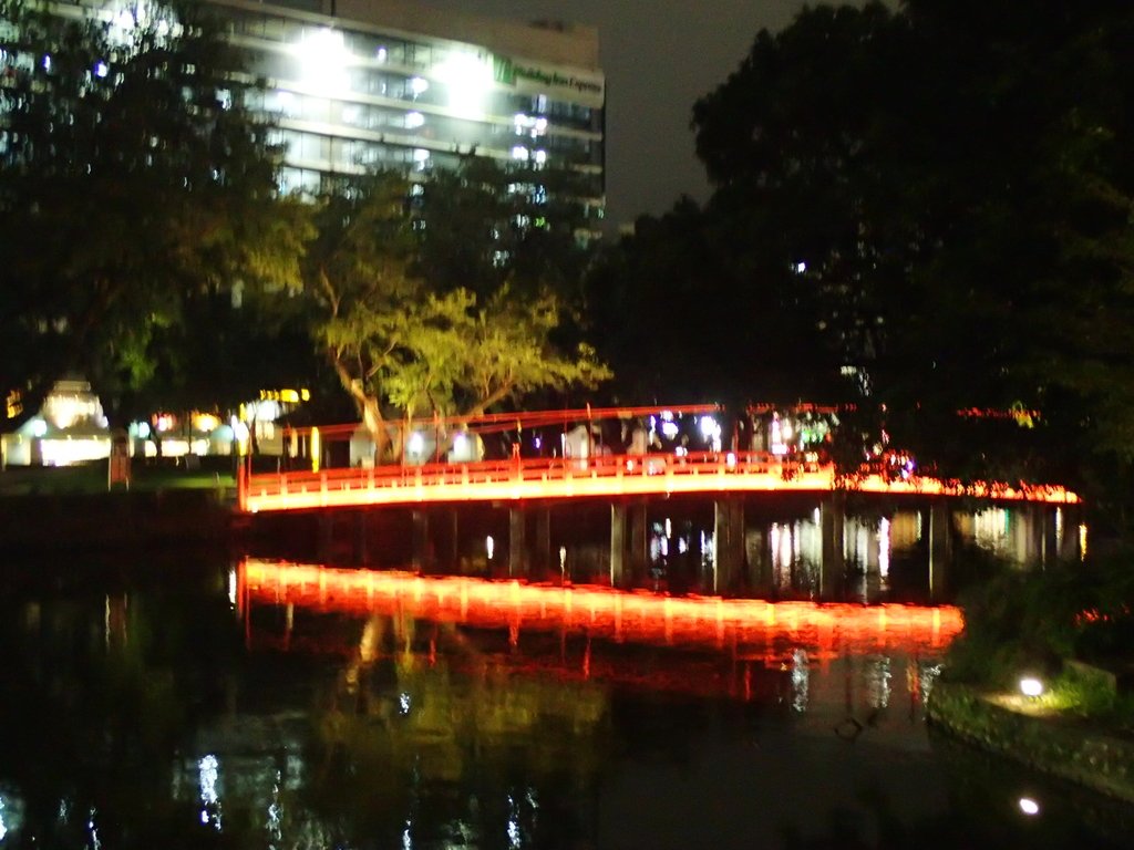 P5096900.JPG - 台中公園  湖心亭之夜