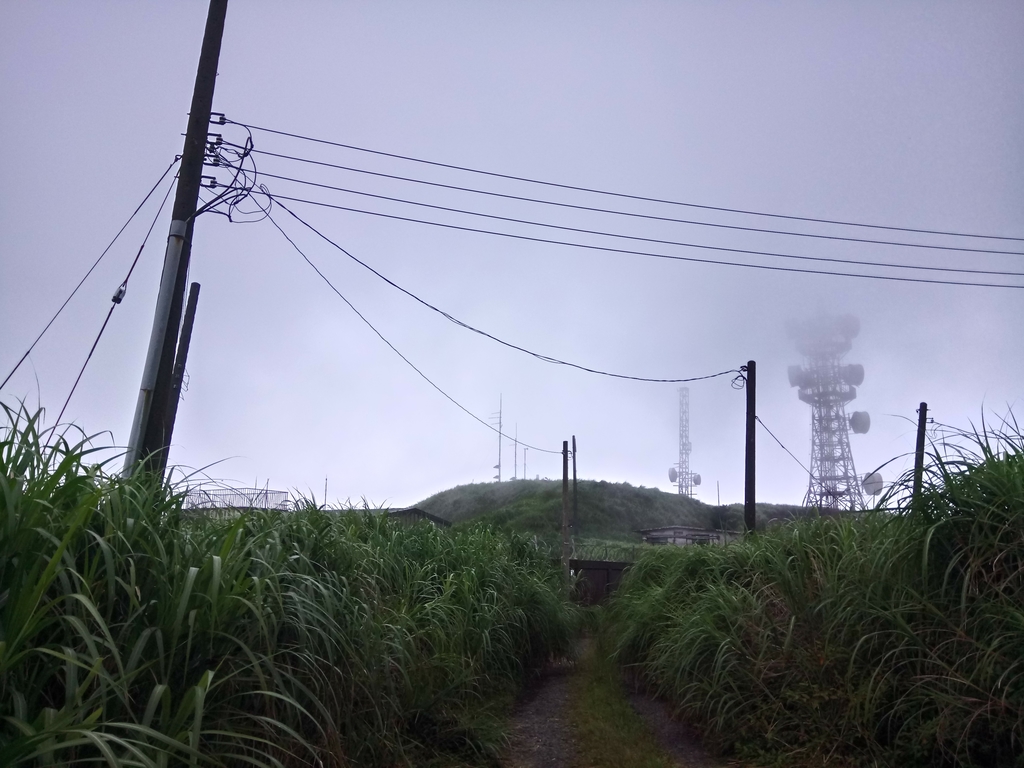 DSC_4618.JPG - 登  頭城  鶯子嶺山  (未竟)