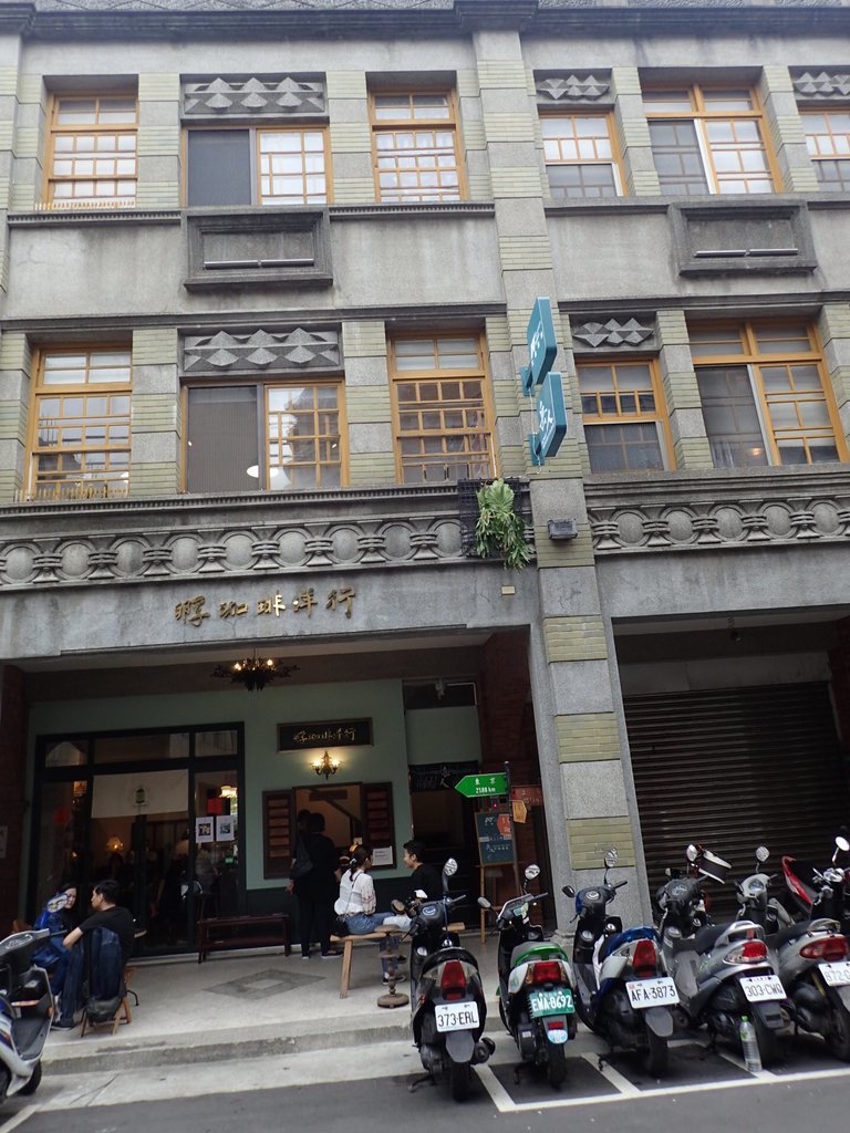 PA100545.JPG - 散步---  大稻埕  歷史街屋