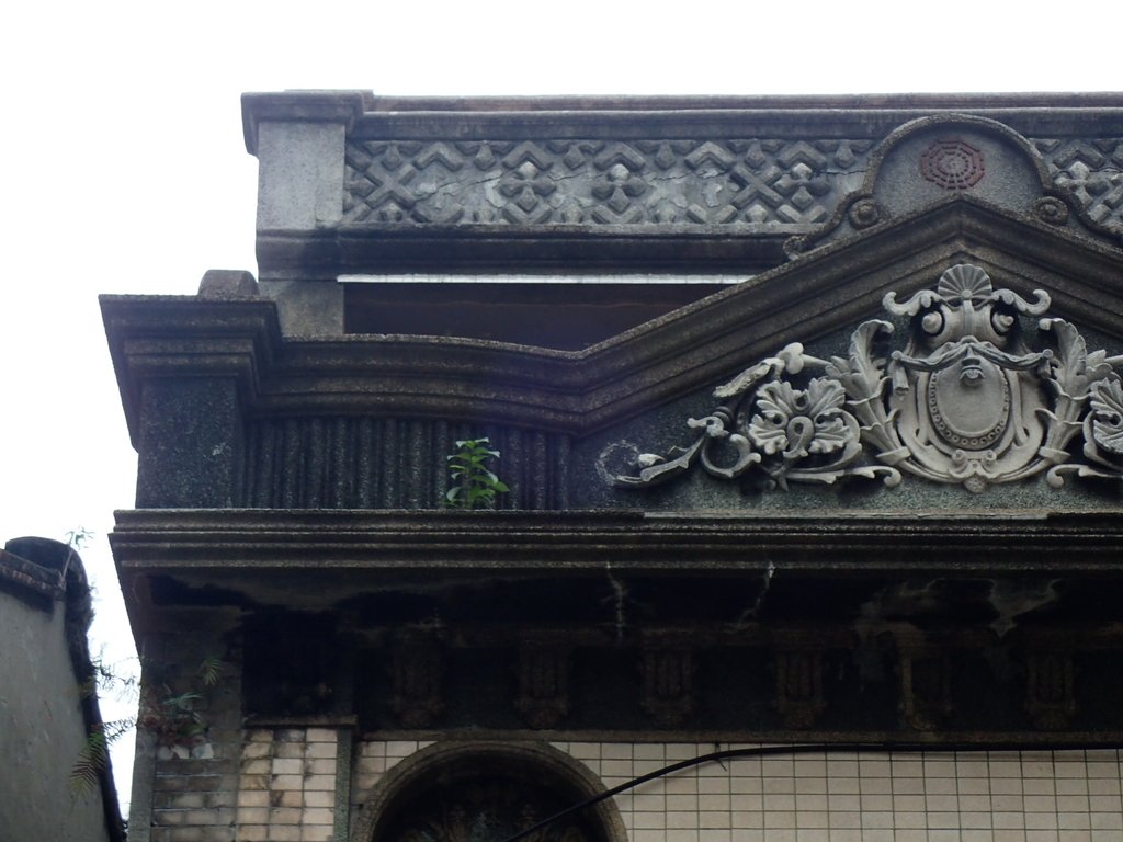 PA100582.JPG - 散步---  大稻埕  歷史街屋