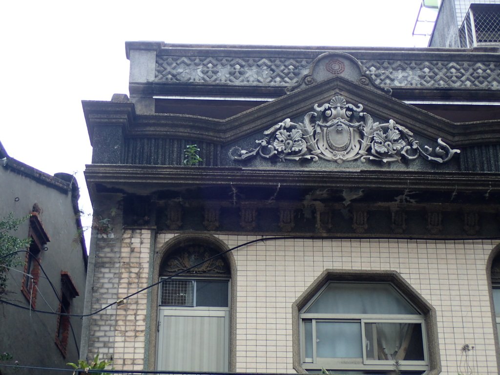 PA100574.JPG - 散步---  大稻埕  歷史街屋