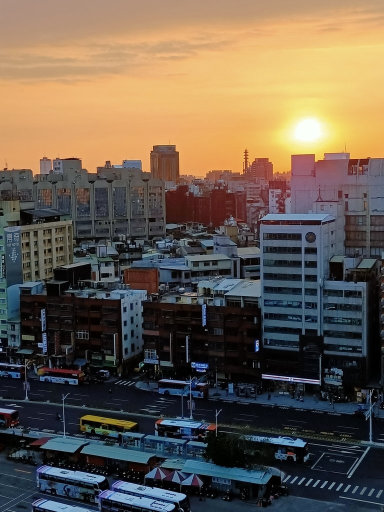 IMG20210208173126.jpg - 台中  干城之  城市光影  (05)